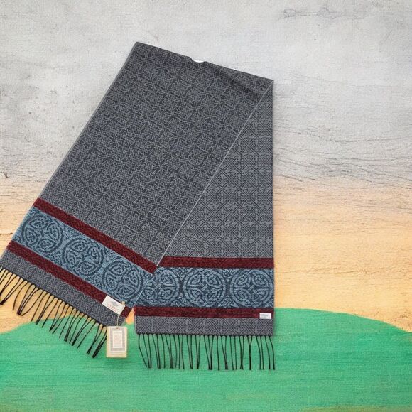 Calzeat Celtic Collection 70"x15" Woven Scarf Neck Wrap Table Runner Scotland - Picture 5 of 15